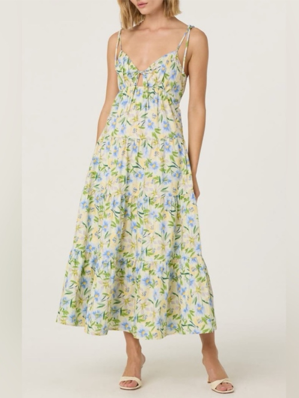 ASTR Women’s Tie Strap Tiered Maxi Dress in Cream Blue Floral Size Small